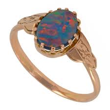 antique 9ct rose gold opal ring