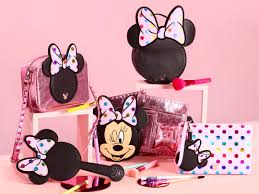 minnie mouse makeup brush collection