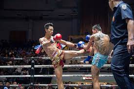 real muay thai boxing show at