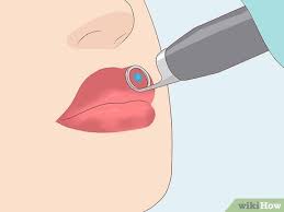 how to lighten dark lips from smoking