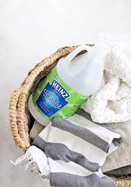 use vinegar in the laundry room