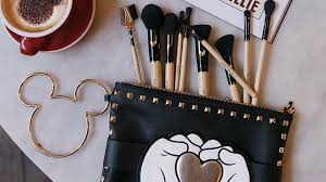 mickey mouse makeup brushes are vegan