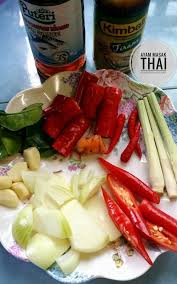 Kalau nak dapatkan pelbagai lagi resepi yang best, boleh subscribe youtube channel kami buat orang lapo. Resipi Ayam Masak Thai Super Sedap