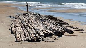 photos mysterious shipwreck found on