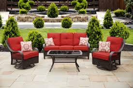 texture to your outdoor living space