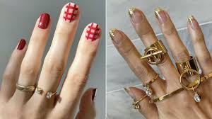 Whether you're looking for a cute christmas nail color,. 49 Festive Christmas Nail Art Ideas 2020 Easy Holiday Nail Designs Allure
