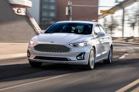 2020 Ford Fusion Review Ratings Edmunds