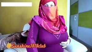 Muslim girls showing boobs from hijab video