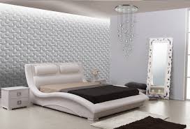 Предлагаме на нашите клиенти разнообразни мебели за обзавеждане на спалня, като легла. Italianska Spalnya Delano Mebeli Arena
