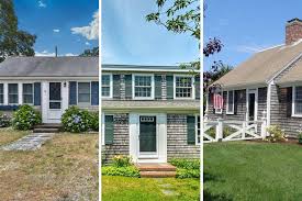 Alpha siding specializes in the installation of cape cod gray vinyl siding. Nine Cape Cod Homes For Sale With Weathered Grey Shingles