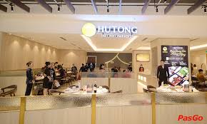 Theo thông tin ban đầu, vào tối cùng ngày nhiều người đi mua sắm tại trung tâm aeon tân phú thấy tại khu vực trước sảnh có một nhóm thanh niên và một số bảo vệ xảy ra lời qua tiếng lại, sau đó dẫn. Nha Hang Hutong Aeon Mall Tan Phu Chuyen Láº©u Hong Kong