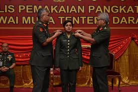 Permohonan online pengambilan pegawai kadet angkatan tentera malaysia kini dibuka. Tentera Darat Malaysia Majlis Pengisytiharan Pentauliahan Dan Pemakaian Pangkat Pegawai Muda Tentera Darat Tahun 2020