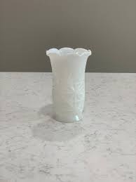 Milk Glass Vase Hazel Atlas Starburst