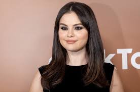 selena gomez rare beauty soft pinch