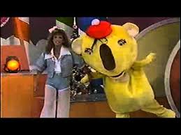 Que tengan buenas noches — flavia palmiero. Tv La Ola Esta De Fiesta Bloque Flavia Palmiero 1989 Canal 9 Youtube