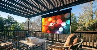 10 best projectors for daylight viewing