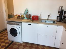 Bei der anschaffung einer neuen waschmaschine mit niedriger höhe gibt es so einiges zu bedenken, sei es die ausstattung, die programme und funktionen oder die verbrauchswerte. Waschmaschine In Ikea Kuche Einbauen Caseconrad Com