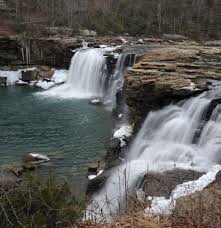 waterfalls in north alabama noccalula