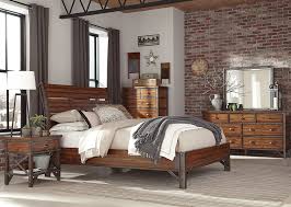 Wood Queen 5 Pc Bedroom Set
