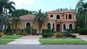 luxury homes in south florida are