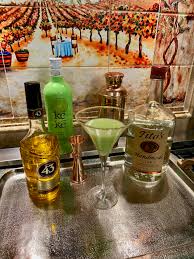 key lime martini vino with vonda