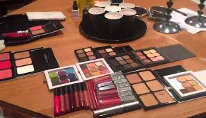 clean your makeup kit