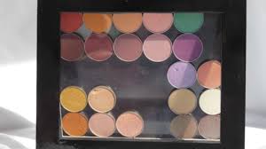 is it a dupe of z palette pac