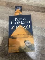 Simyacı romanının yazarı kimdir, simyacı romanının konusu ana fikri özeti hakkında bilgiler, paulo coelho'nun romanları kitapları, paulo coelho'nun brezilyalı yazar paulo coelho, özgün adı o alquimista olan simyacı romanını 1988 yılında kaleme aldı. Karabaglar Icinde Ikinci El Satilik Paulo Coelho Simyaci