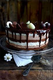 Der klassische guglhupf oder gugl besticht durch seine süße form. Schoko Vanilletorte Drip Cake Mit Schoko Zungenzirkus