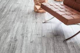 Maple has a very subtle grain pattern that works well in both large and small spaces. Wood Flooring Types Explained Builddirect Learning Centerlearning Center