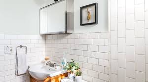 Its contemporary lines will complement any small ensuite bathroom. Paint Color Ideas For A Small Bathroom