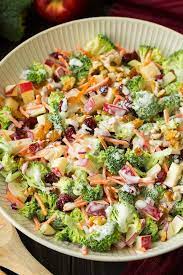 Broccoli Carrot Apple Salad gambar png