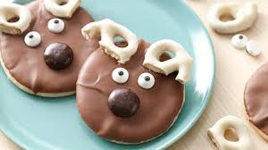 Cute Reindeer Cookies Recipe - Pillsbury.com