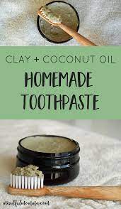 homemade toothpaste made with bentonite