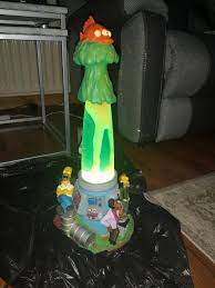 Advice appreciated. Just got this 2003 Simpsons lava lamp from eBay, it  apparently hadn't been used in 20 years. The wax has fully melted but is  staying stuck to the sides after