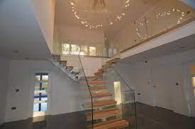Glass Stairs Barade Super