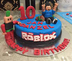 Roblox studio games character birthday cake design ideas decorating tutorial video classes courses by rasna @ rasnabakes. Roblox Themed Cake Roblox Birthday Cake Roblox Cake 9th Birthday Cakes For Boys