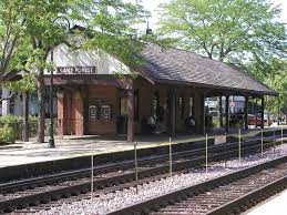 lake forest metra train station photo