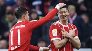 Bayern has opened the scoring in 8 of the last 10 meetings against dortmund and playing at allianz arena this weekend, and they are favourites to yet again being the. Fc Bayern Munchen Spielt Mit Borussia Dortmund Beim 6 0 Katz Und Maus
