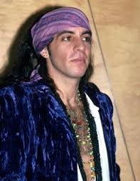 Steven van zandt makes his first appearance in concert with bruce springsteen and the e street band. Pin On Rock Music