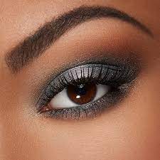 smokey eyes schminken anleitung step