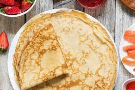 traditional russian pancakes blini
