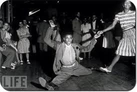 The savoy ballroom was a jazz nightclub in harlem, new york. The Savoy Ballroom Attracted Harlem S Best Dancers Baile Fotografia Fotos