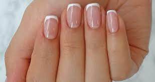 gel nails with simple nail art