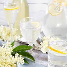 how to make elderflower cordial