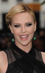 charlize theron i had no teeth until