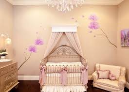 Важно е да направите спалнята практична за вас и с. Nezhna Bebeshka Staya Za Momiche 13 Idei Rozali Com