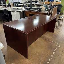 desks used office furniture