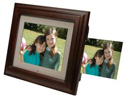 touchscreens added to newest digital frames