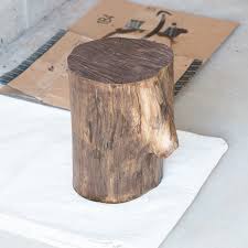 Make A Tree Stump Side Table Simply